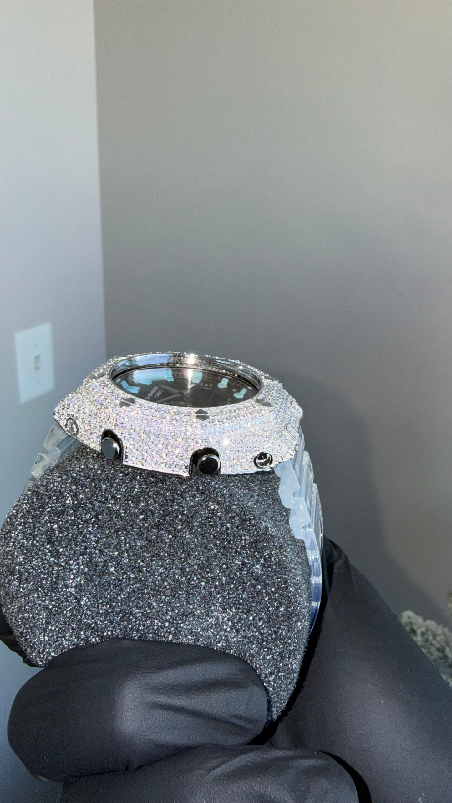 Ap style bezel plus clear blue watch