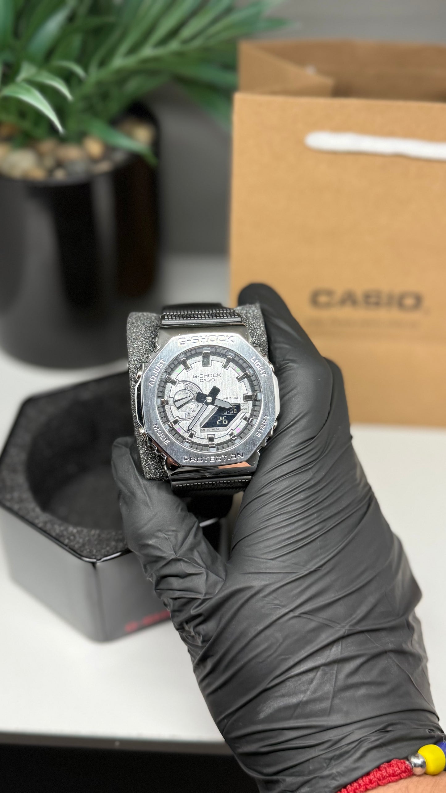 Silver surfer G shock ￼