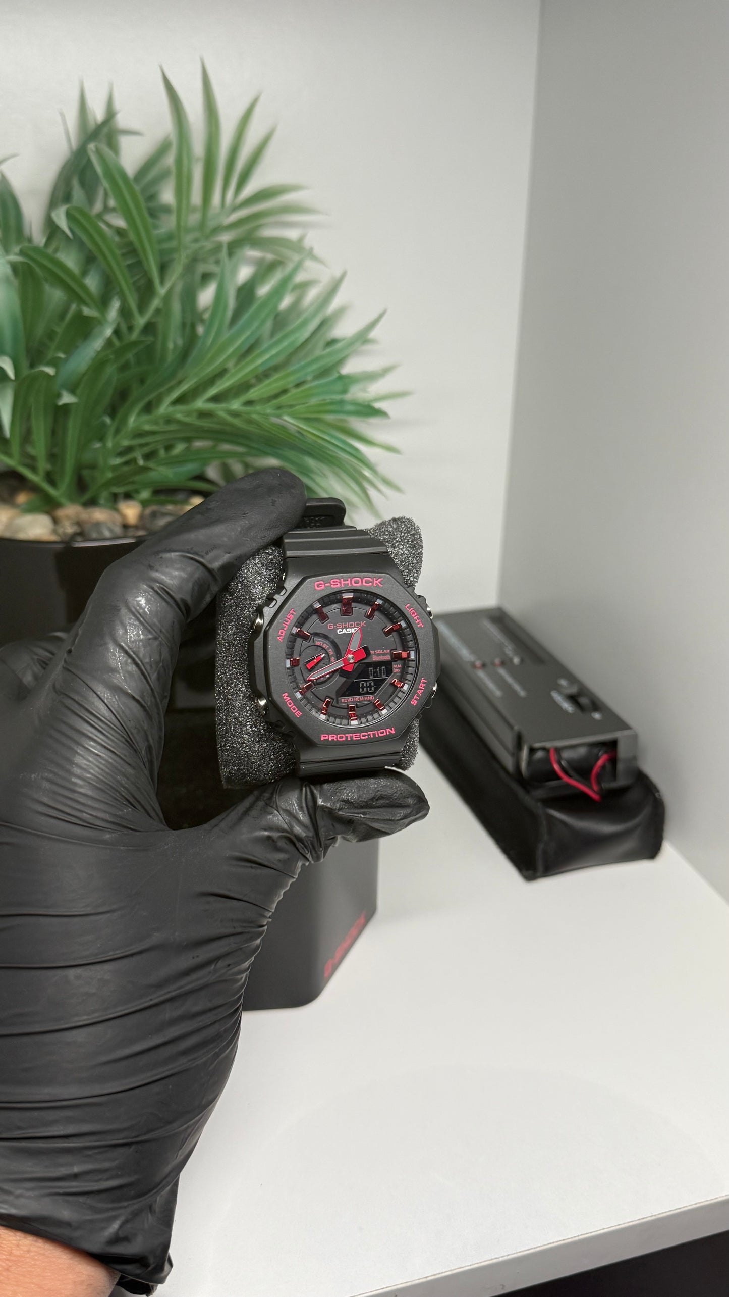 Custom Black and Red Shock 🖤♥️