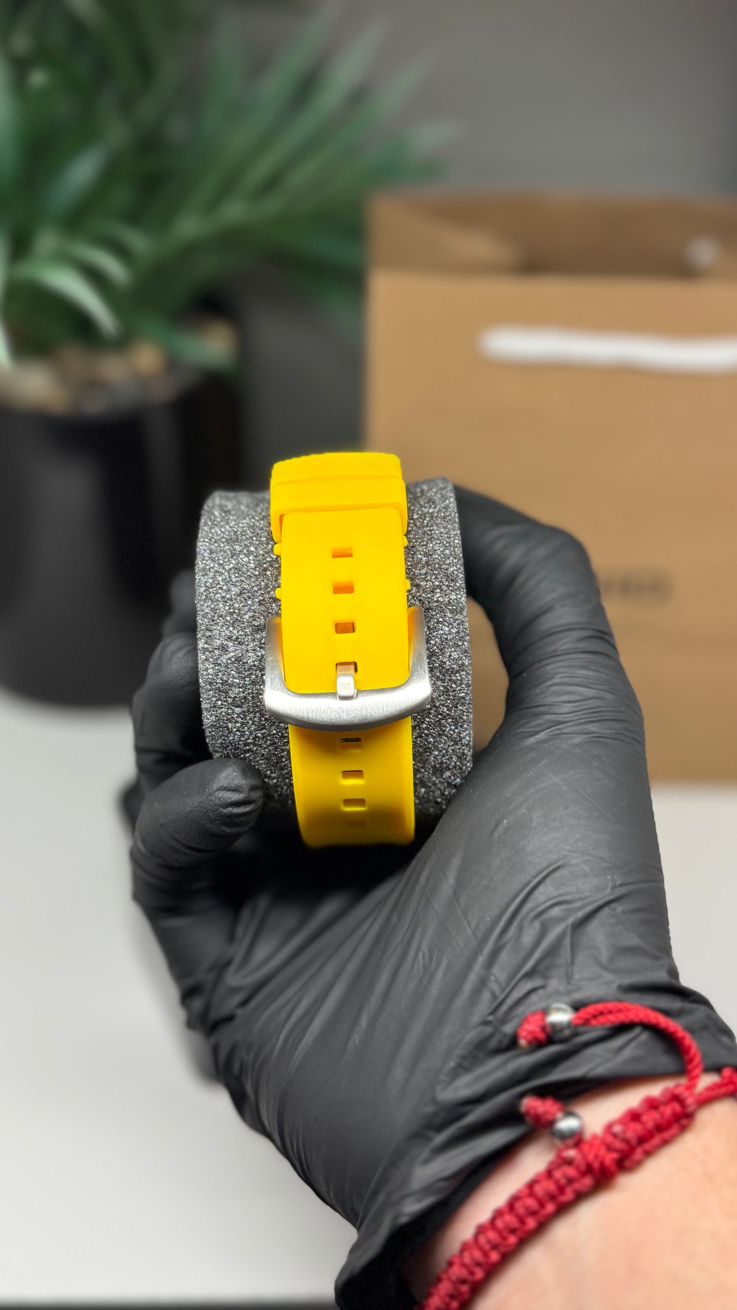 Bumblebee G Shock ￼